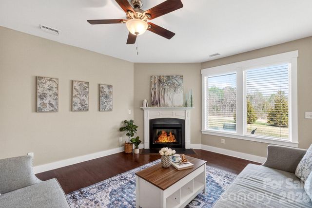 119 Martingale Avenue, Mooresville, NC 28115