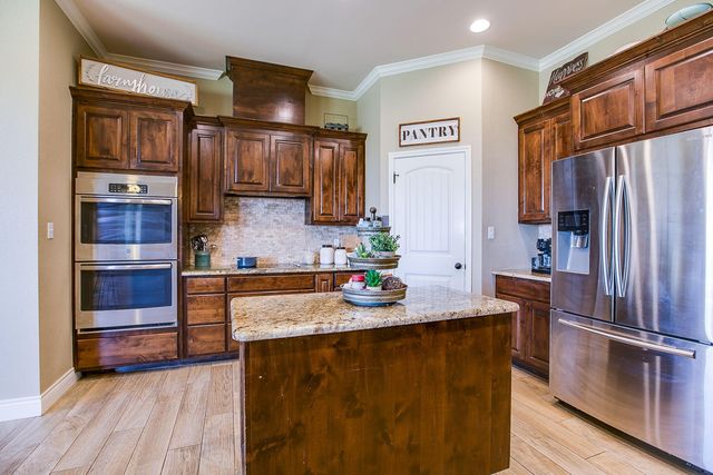 3038 Lineman Lane, Christoval, TX 76935
