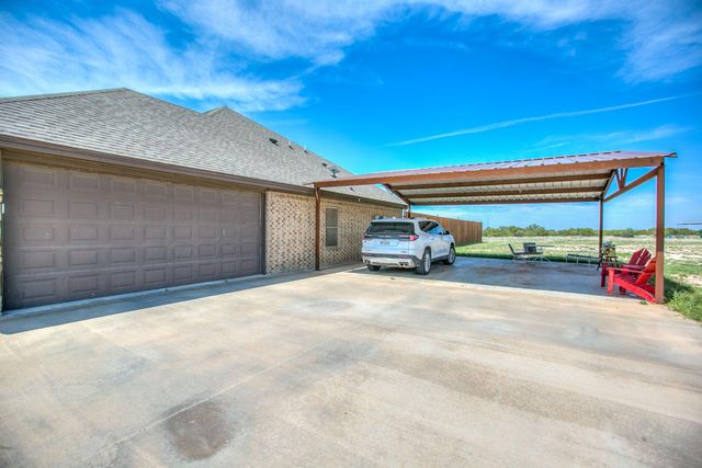 3038 Lineman Lane, Christoval, TX 76935