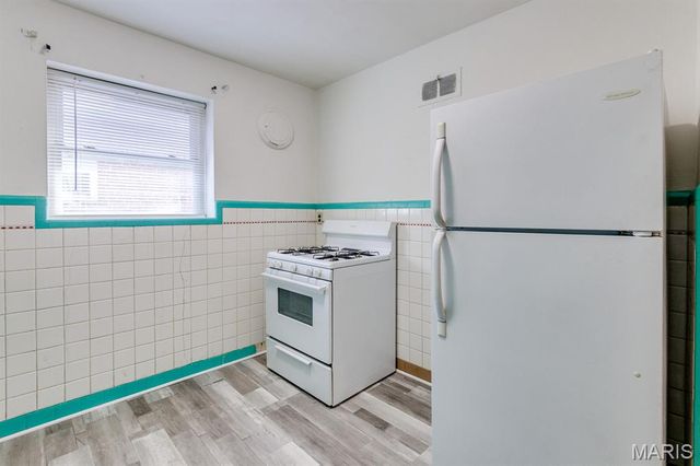 5875 Robert Avenue, St Louis, MO 63109