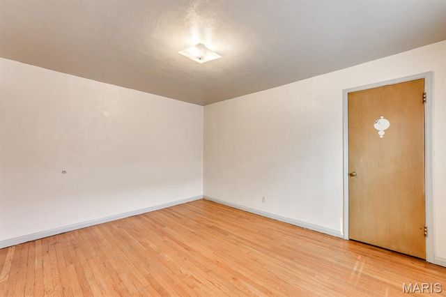 5875 Robert Avenue, St Louis, MO 63109