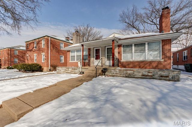 5875 Robert Avenue, St Louis, MO 63109