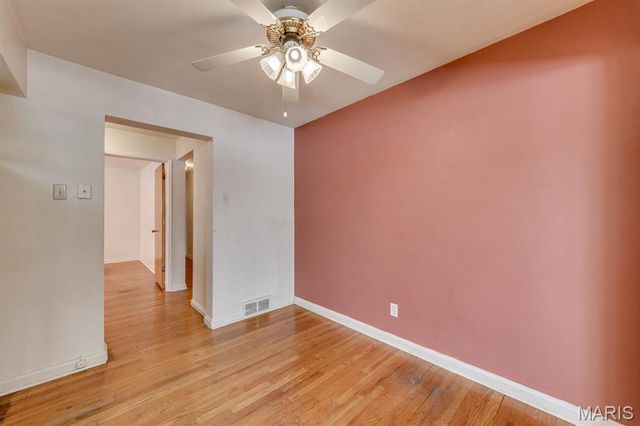 5875 Robert Avenue, St Louis, MO 63109