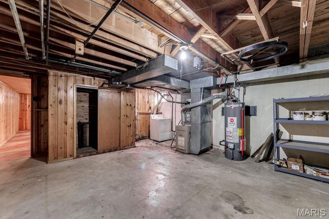 5875 Robert Avenue, St Louis, MO 63109