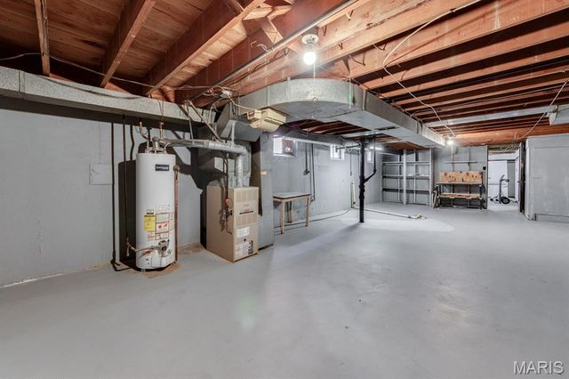 5875 Robert Avenue, St Louis, MO 63109