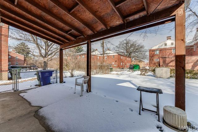 5875 Robert Avenue, St Louis, MO 63109