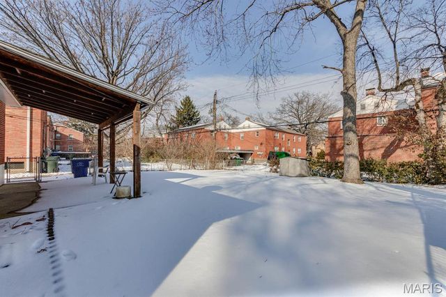 5875 Robert Avenue, St Louis, MO 63109