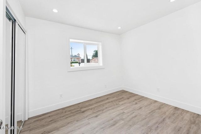 839 Calle Margarita C, Thousand Oaks, CA 91360