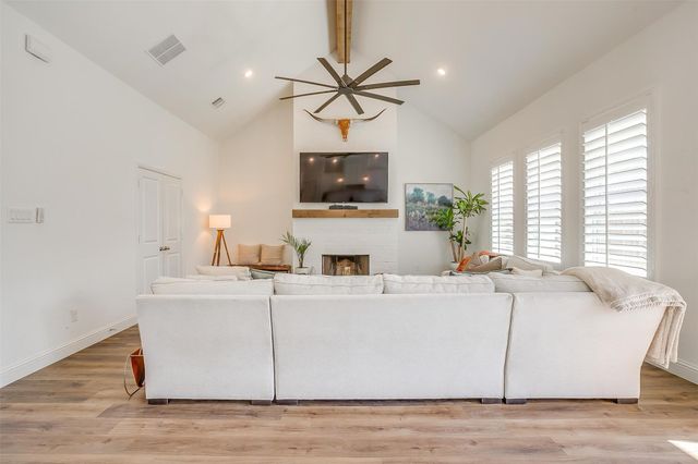 408 E Paddock, Willow Park, TX 76087