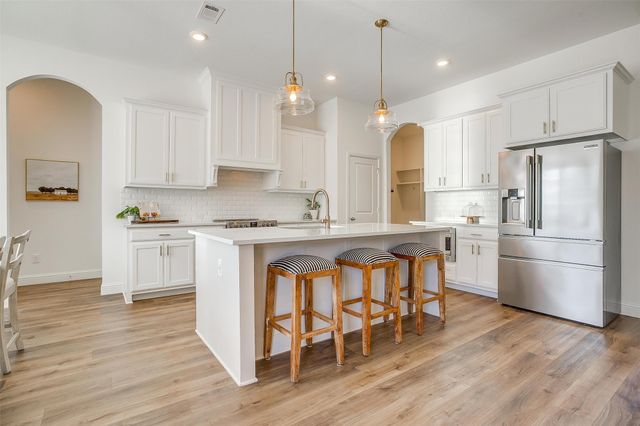 408 E Paddock, Willow Park, TX 76087