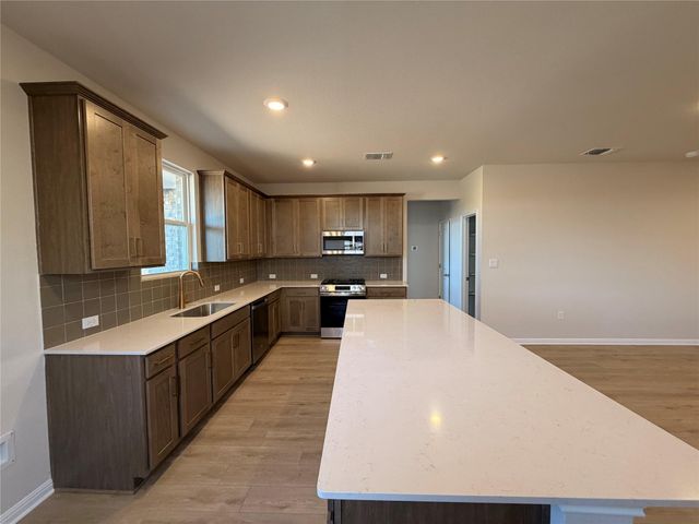 108 Coleto TRL, Bastrop, TX 78602