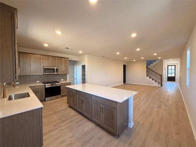 108 Coleto TRL, Bastrop, TX 78602