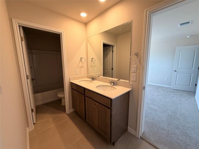 108 Coleto TRL, Bastrop, TX 78602