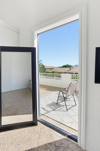 13 W SILVERWOOD Drive, Phoenix, AZ 85045