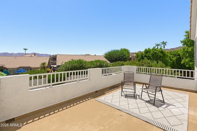 13 W SILVERWOOD Drive, Phoenix, AZ 85045