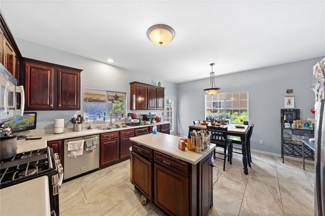 39789 Chambray, Murrieta, CA 92563