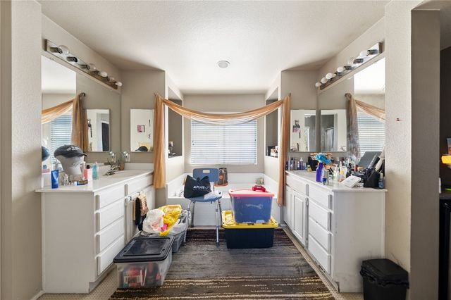 39789 Chambray, Murrieta, CA 92563