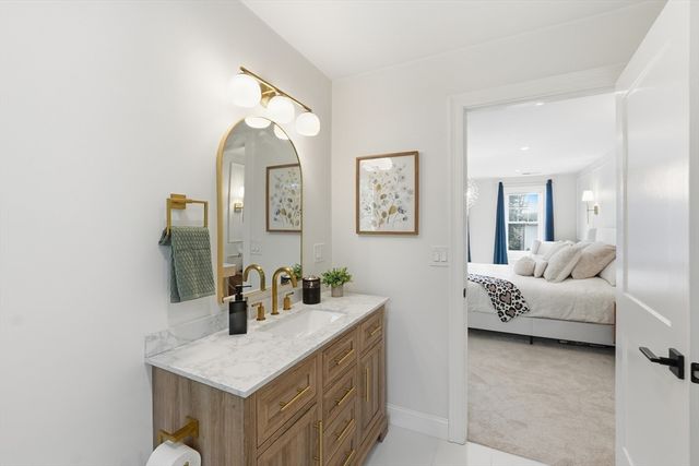 83 Saint Louis Street, Worcester, MA 01607