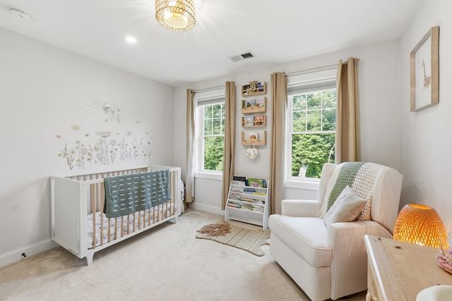 83 Saint Louis Street, Worcester, MA 01607