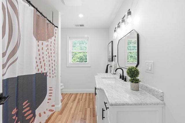 83 Saint Louis Street, Worcester, MA 01607