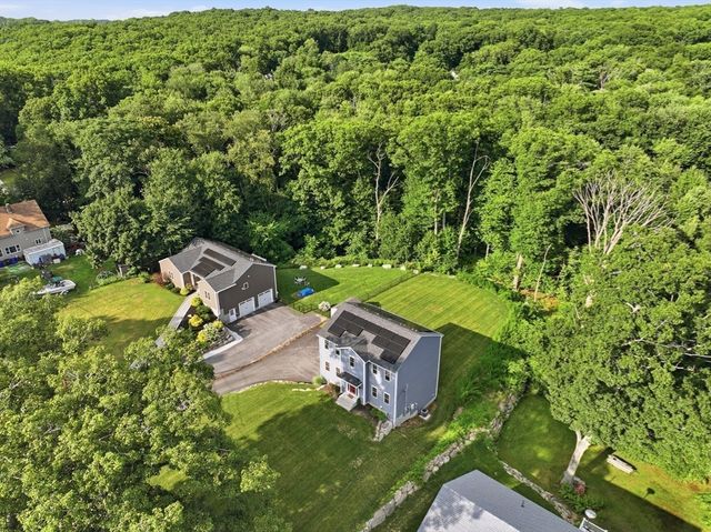 83 Saint Louis Street, Worcester, MA 01607