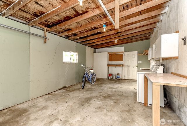 199 Wishkah Street SW, Ocean Shores, WA 98569