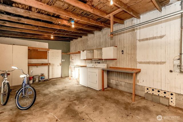 199 Wishkah Street SW, Ocean Shores, WA 98569