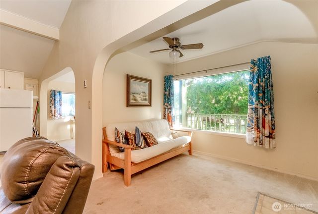 199 Wishkah Street SW, Ocean Shores, WA 98569