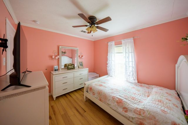 4303 Moore Ln, Culleoka, TN 38451