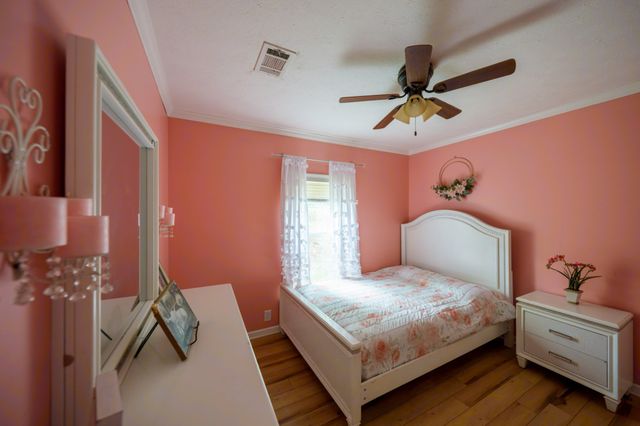 4303 Moore Ln, Culleoka, TN 38451