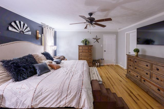 4303 Moore Ln, Culleoka, TN 38451