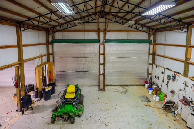 4303 Moore Ln, Culleoka, TN 38451