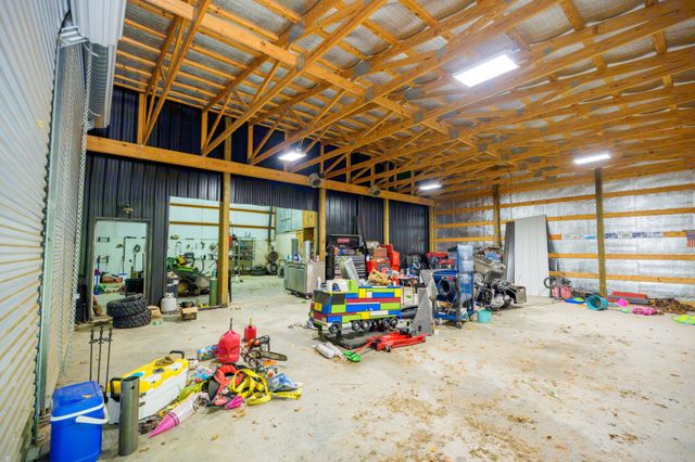 4303 Moore Ln, Culleoka, TN 38451