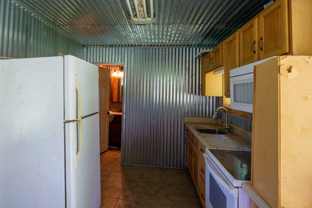 4303 Moore Ln, Culleoka, TN 38451