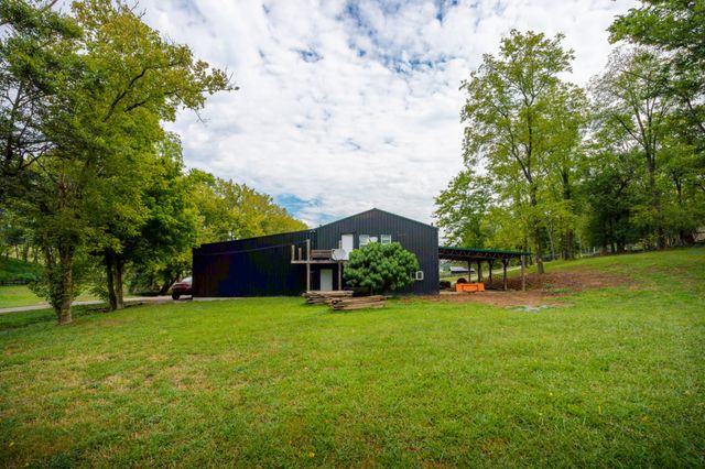 4303 Moore Ln, Culleoka, TN 38451