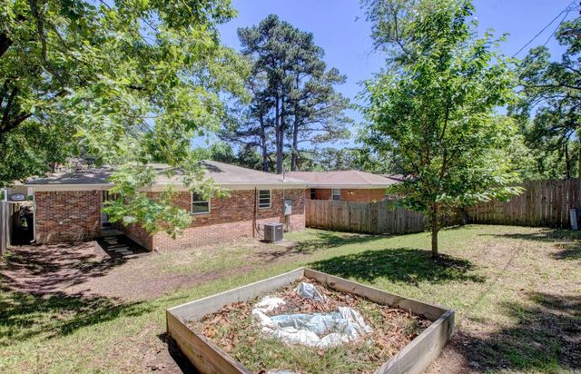 1210 Bryan Street, Little Rock, AR 72207