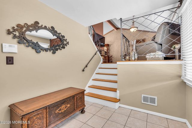 4 Marc Street, Hazlet, NJ 07730
