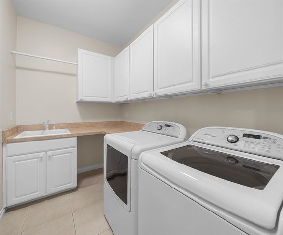 10233 Tims Lake Boulevard, Grass Lake, MI 49240