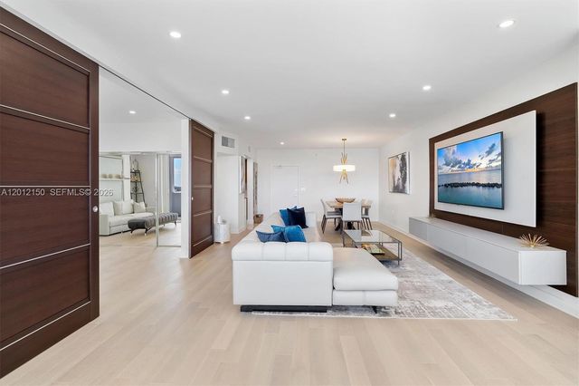 10275 Collins Ave 1530, Bal Harbour, FL 33154