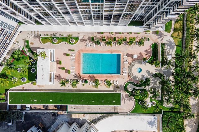 10275 Collins Ave 1530, Bal Harbour, FL 33154