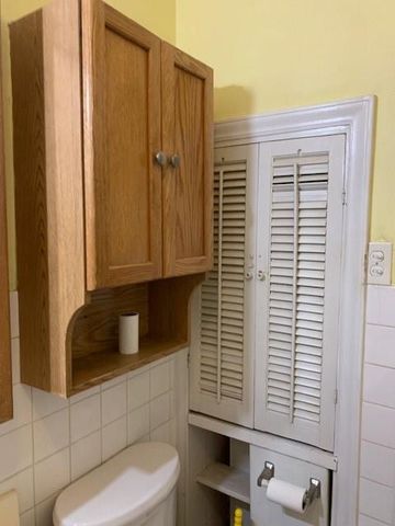 2520 N 35th Street, St Joseph, MO 64506