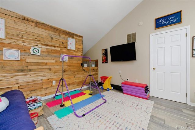 15 Steven Drive 4, Ossining, NY 10562