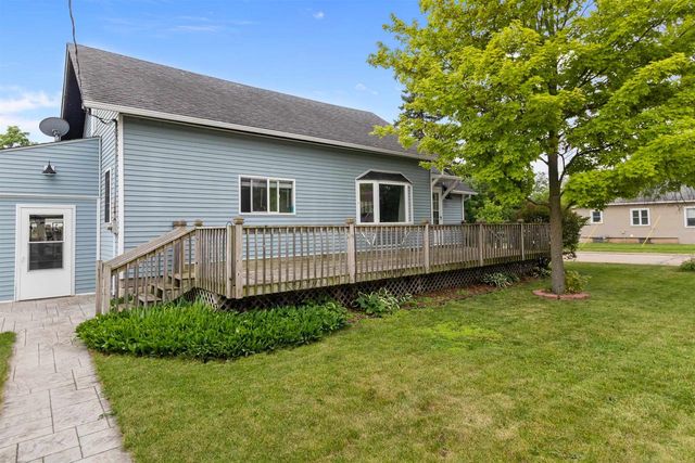 127 MADISON STREET, Menasha, WI 54952
