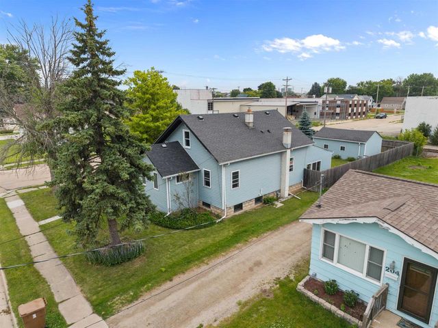 127 MADISON STREET, Menasha, WI 54952