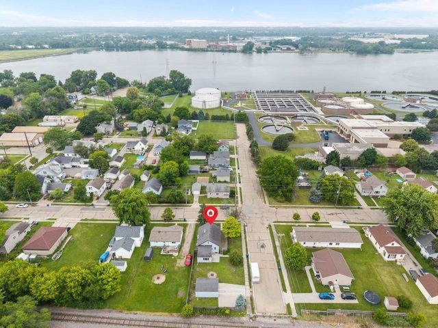 127 MADISON STREET, Menasha, WI 54952