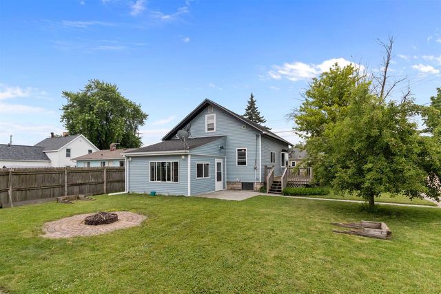 127 MADISON STREET, Menasha, WI 54952