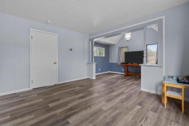 127 MADISON STREET, Menasha, WI 54952