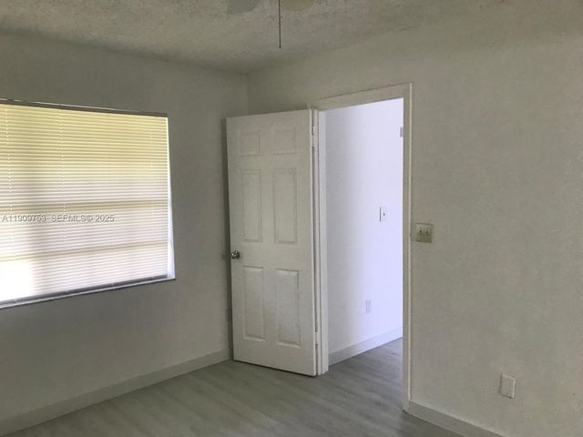 438 NE 210th Cir Terrace 203-4B, Miami, FL 33179