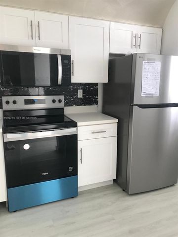 438 NE 210th Cir Terrace 203-4B, Miami, FL 33179
