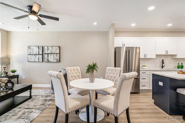 3467 Giles Avenue, St Louis, MO 63116